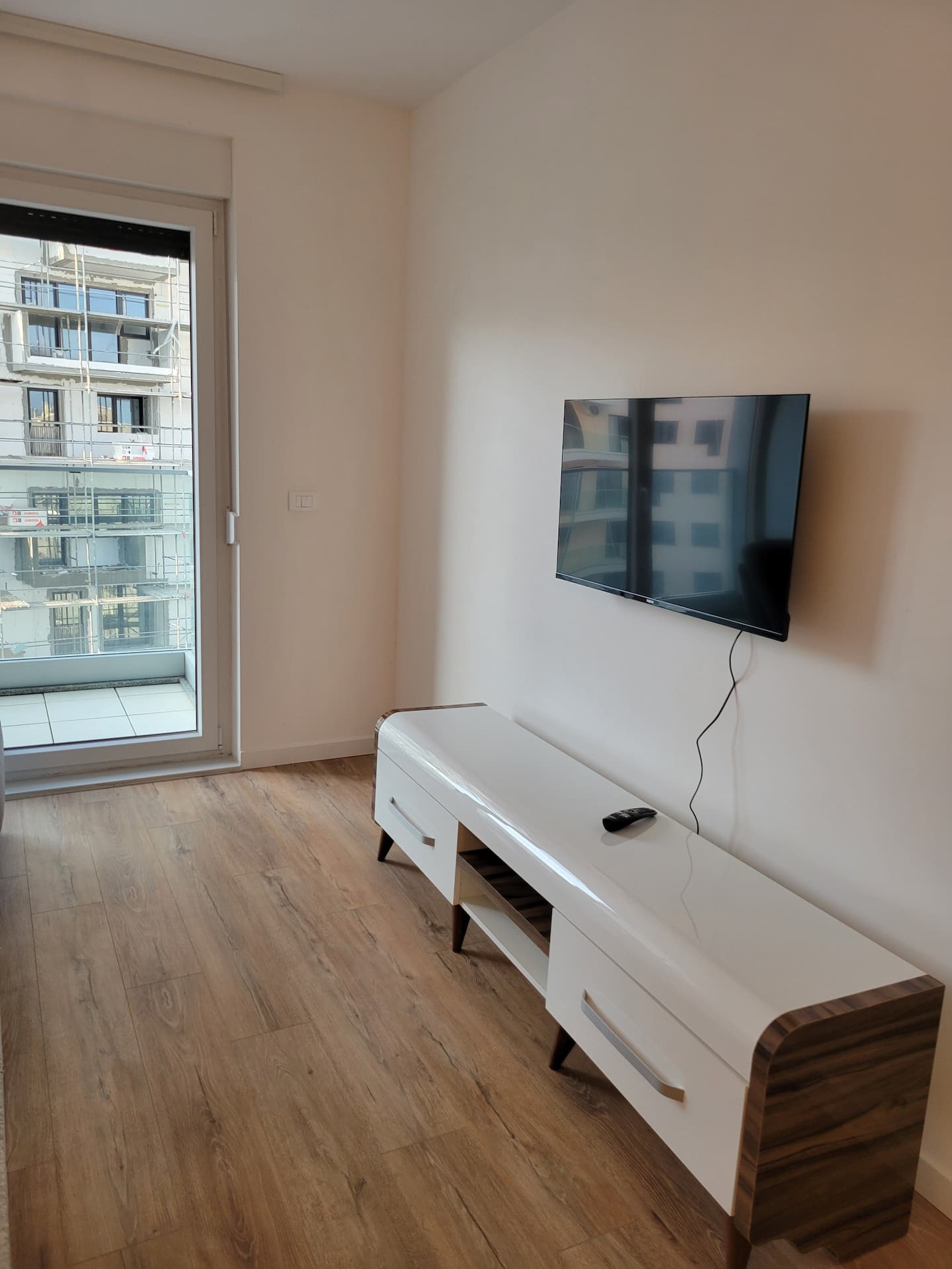 Sunny Hill Apartment R7